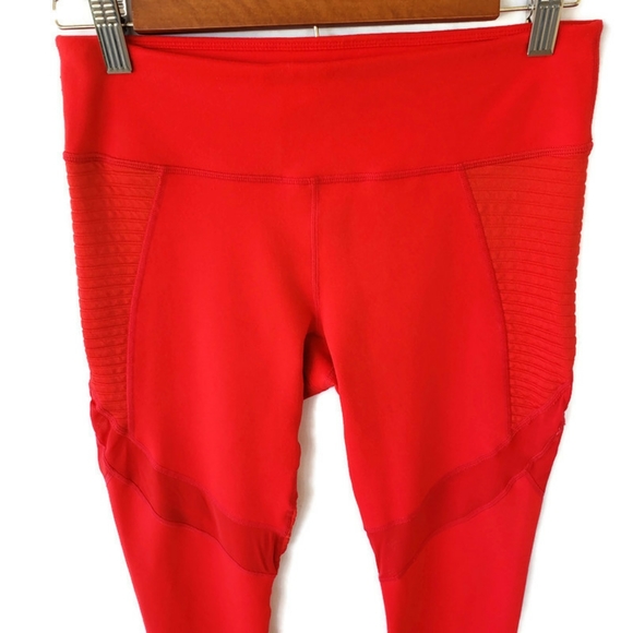 Fabletics Red Mesh Leggings Size: Small - Picture 2 of 7